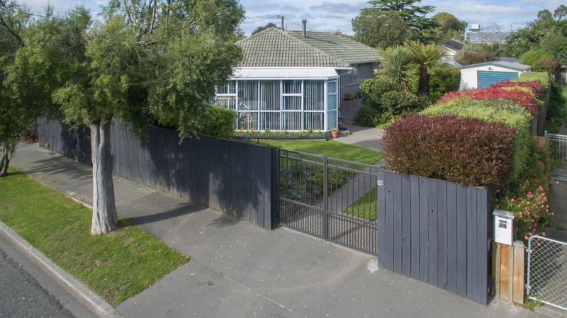28 Thompsons Road, Belfast, Christchurch - Carousel 1