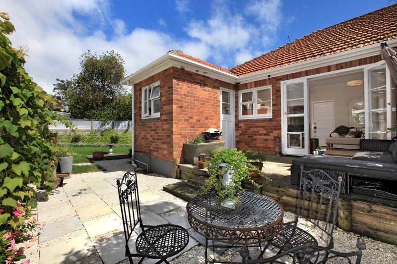 8 Arlington Street, Waterview, Auckland - Carousel 10