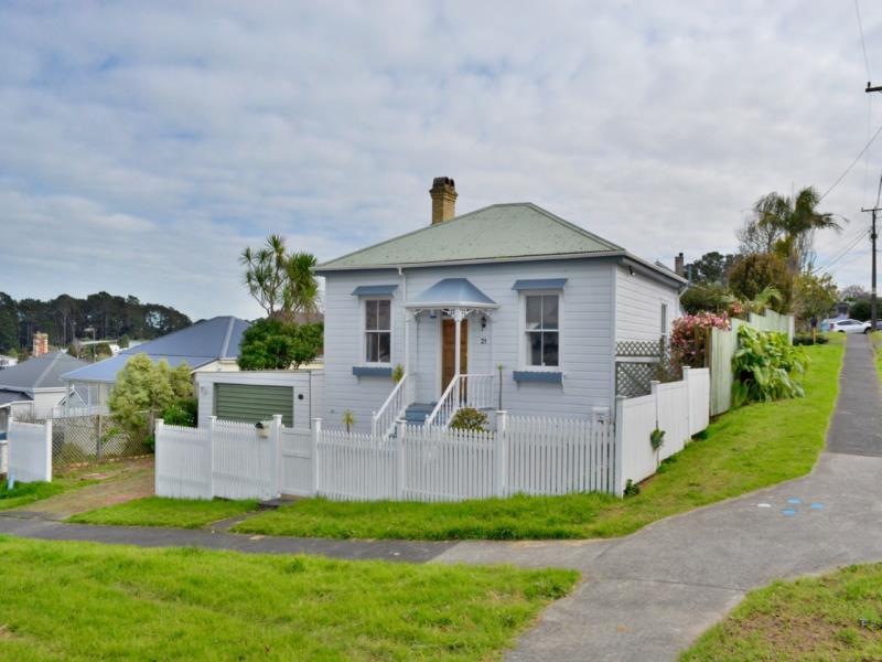 1/46 Palmerston Road, Birkenhead, Auckland - Carousel 1