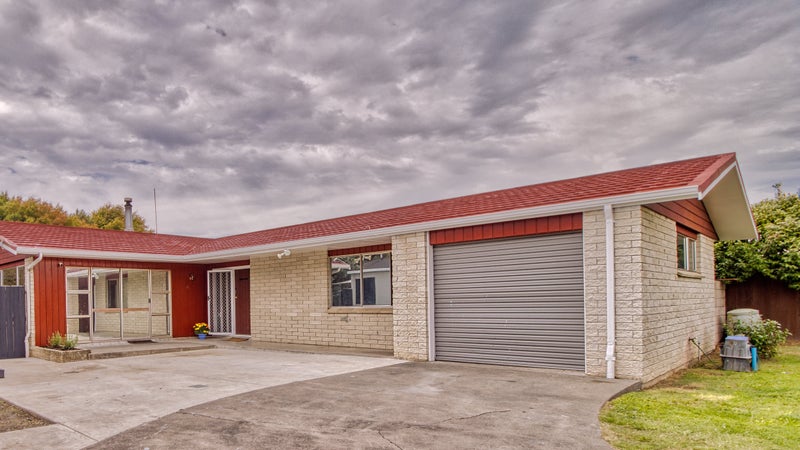 26 Bristol Crescent, Flaxmere, Hastings - Carousel 1