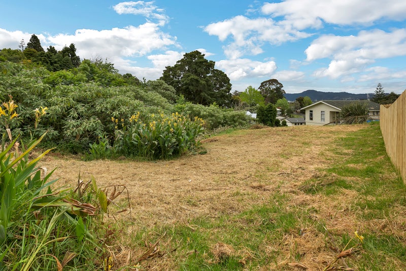 11 Lichfield Place, Raumanga, Whangārei - Carousel 1