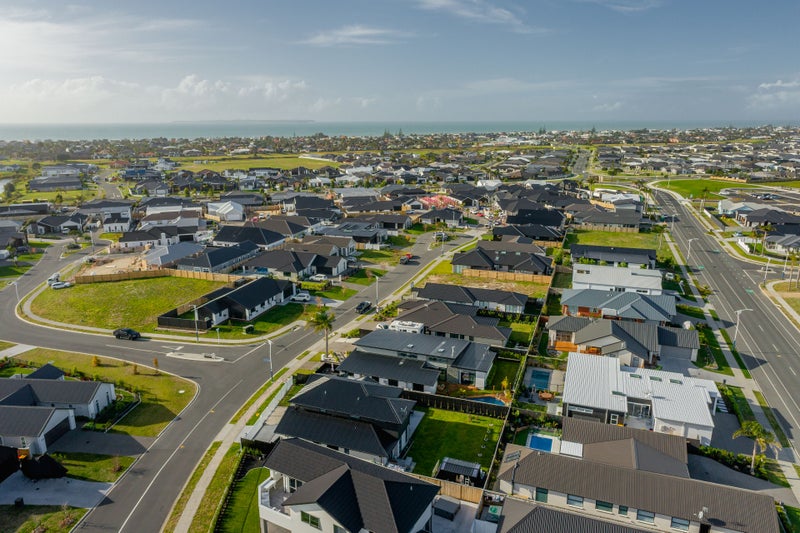 6 LITSEA WAY - Carousel 29