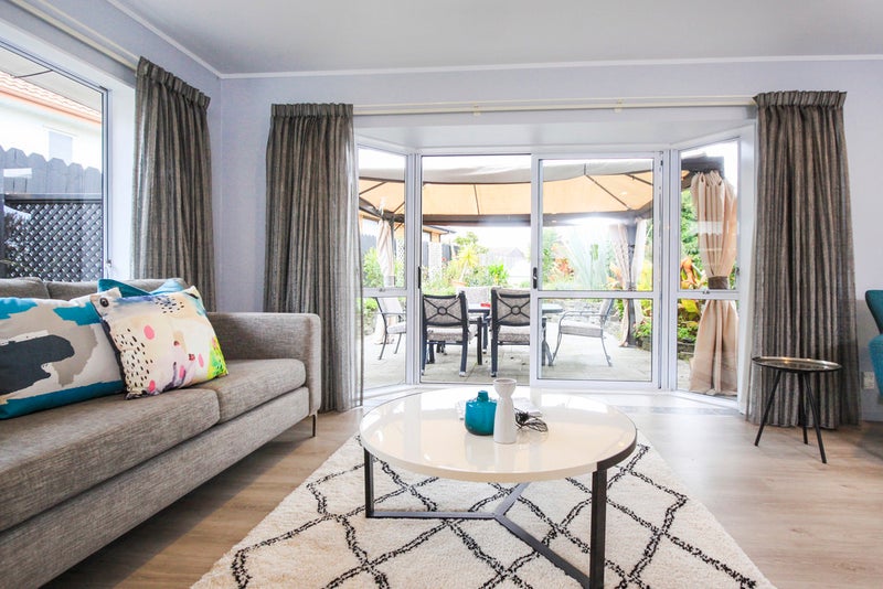 2/30 Edendale Road, Somerville, Manukau - Carousel 2