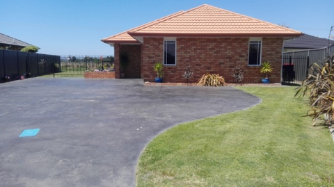 37 Mcnaughton Place, Onekawa, Napier - Carousel 1