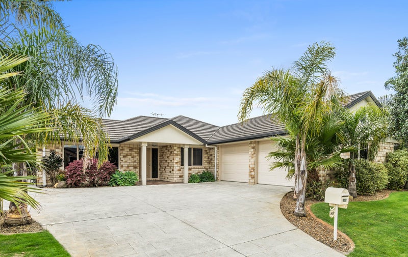 569 Gloucester Road, Papamoa Beach, Papamoa - Carousel 1