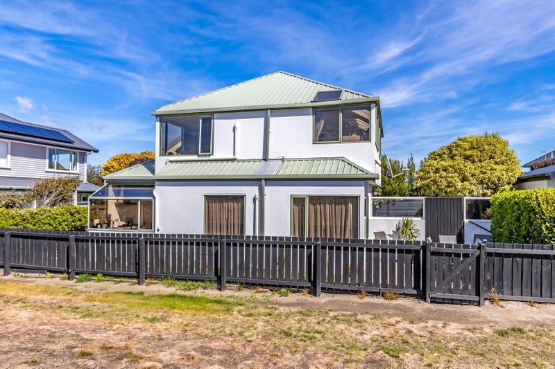 500 Bower Avenue, Parklands, Christchurch - Carousel 13