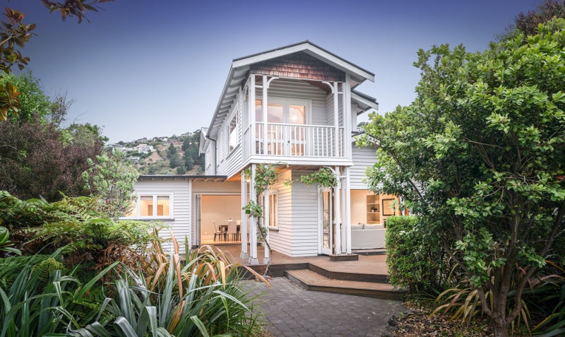 8 Bay View Road, Moncks Bay, Christchurch - Carousel 2