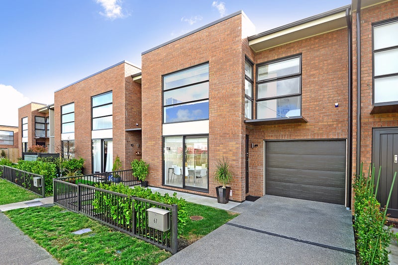 67 Scoria Crescent, Stonefields, Auckland - Carousel 1