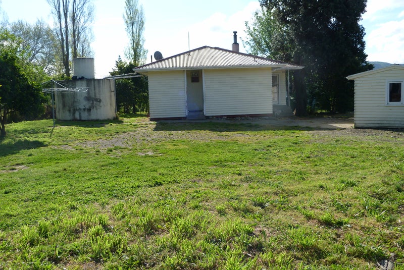 17 Amiria Avenue, Ruatoria, Ruatoria - Carousel 2