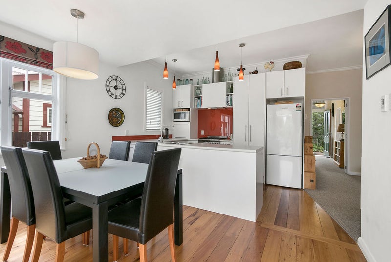 25 Randwick Crescent, Moera, Lower Hutt - Carousel 2