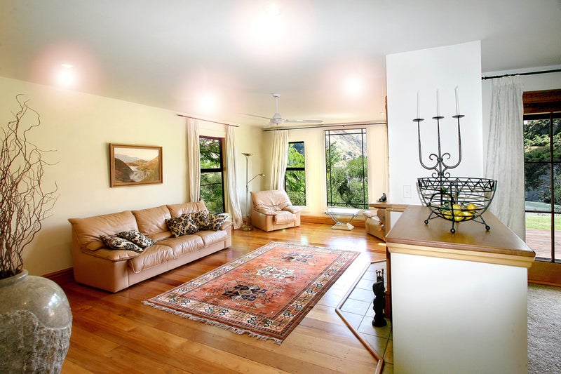 0 Tucker Beach Road, Queenstown Hill, Queenstown - Carousel 10