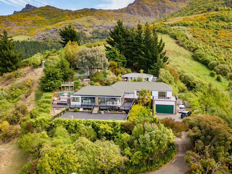 5 Clem Paterson Lane, Lyttelton - Carousel 1