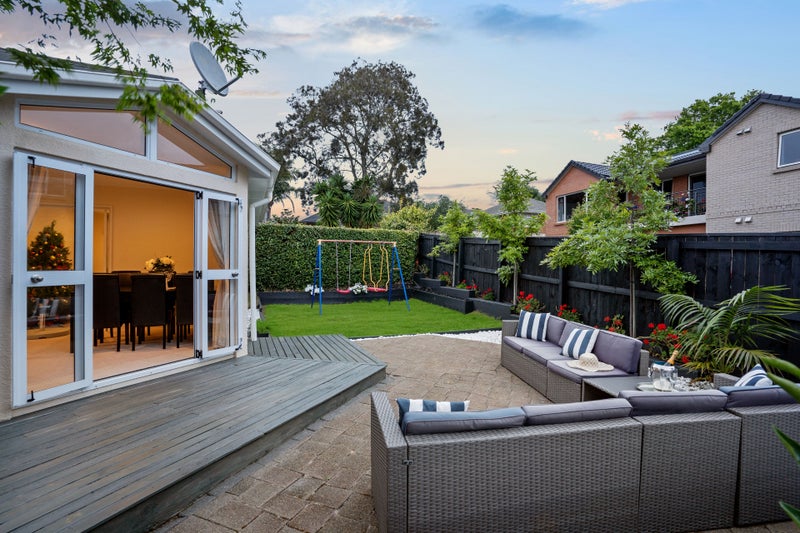 18A Irirangi Road, Greenlane, Auckland - Carousel 2