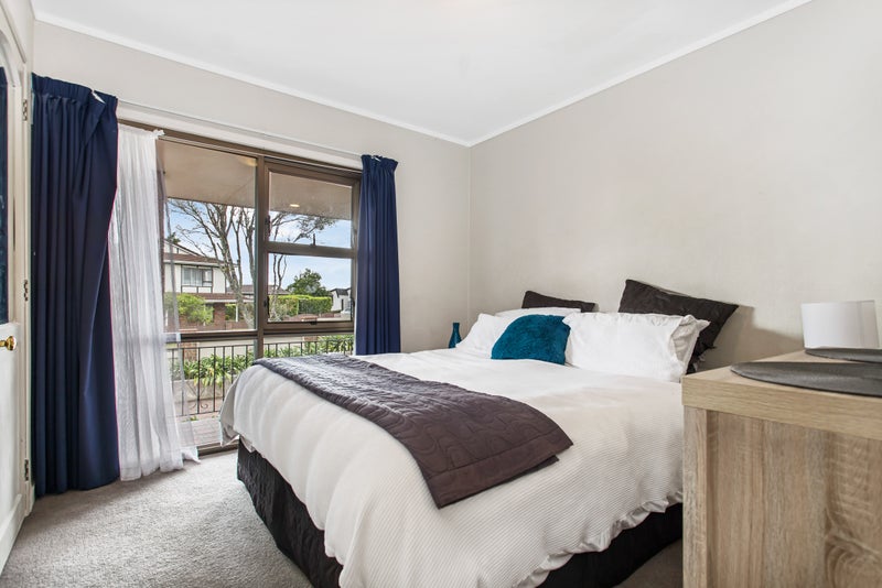 2 Spruce Place, Totara Heights, Auckland - Carousel 10