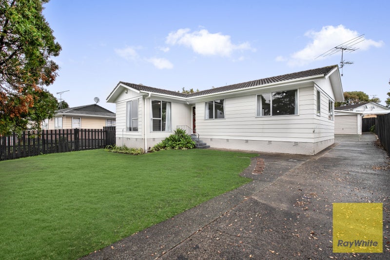19 Becker Drive, Weymouth, Auckland - Carousel 2