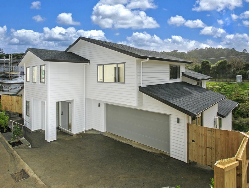 102 Admirals Court Drive, Greenhithe, Auckland - Carousel 2