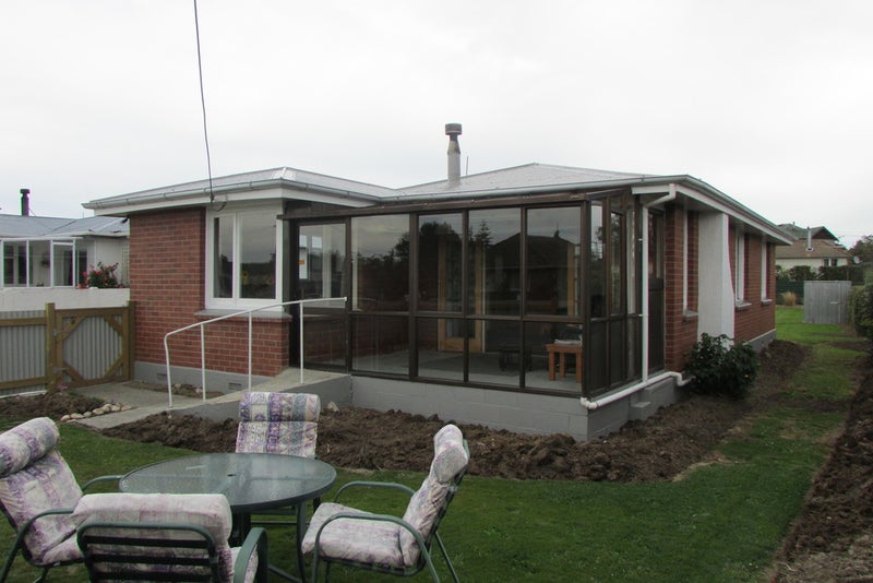 4 Anderson Place, East Gore, Gore - Carousel 1