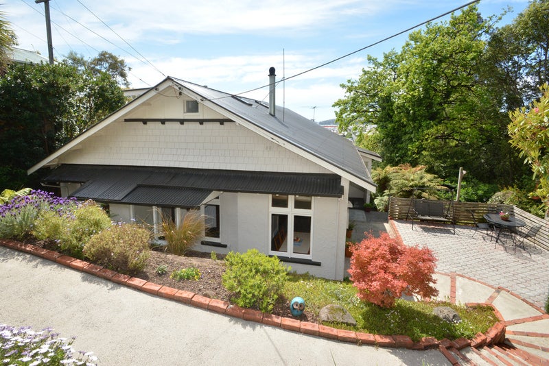 71 Easther Crescent, Kew, Dunedin - Carousel 1