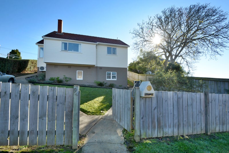 94 Stenhope Crescent, Corstorphine, Dunedin - Carousel 1