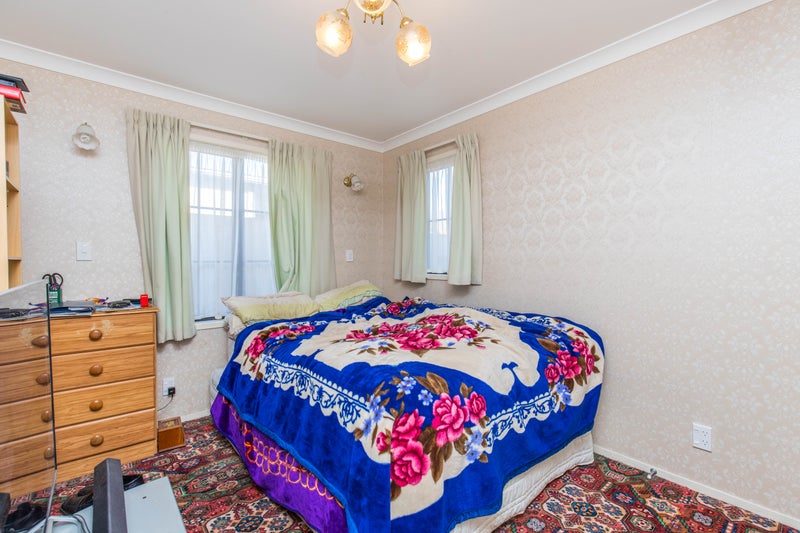 38 McInnes Road, Weymouth, Auckland - Carousel 10
