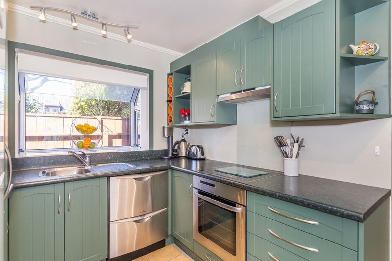 1/18 Wai-Iti Crescent, Woburn, Lower Hutt - Carousel 10