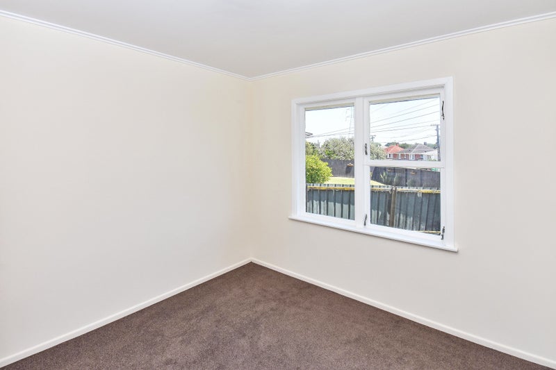 22 Ivon Road, Otara, Auckland - Carousel 9