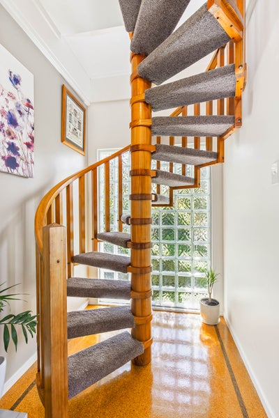 10 West Glade Crescent, Birkenhead, Auckland - Carousel 10
