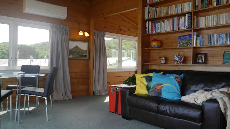 10 Maple Grove, Maungaraki, Lower Hutt - Carousel 10