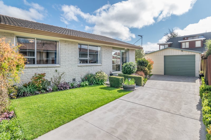 2/6 Cam Place, Harewood, Christchurch - Carousel 1