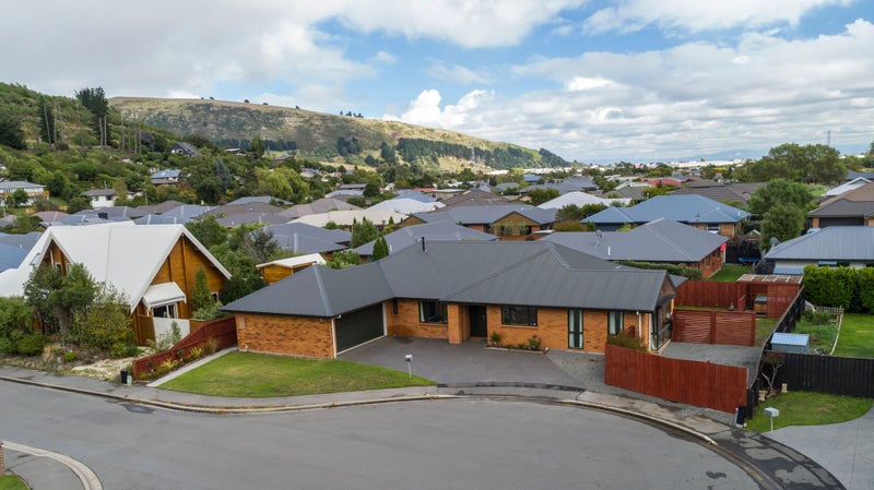 4 Romar Lane, Heathcote Valley, Christchurch - Carousel 1