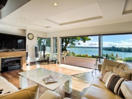 14 Rahui Road, Greenhithe, Auckland - Carousel 1