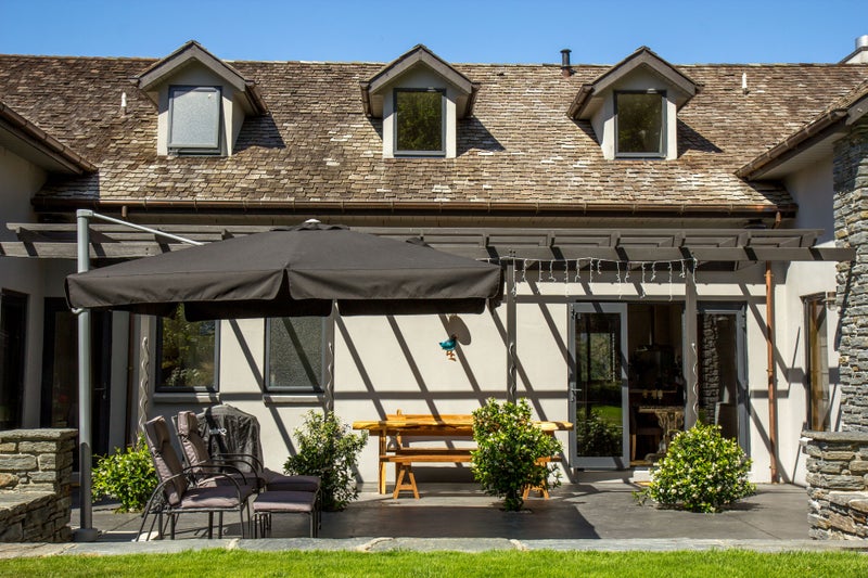 4 Mace Lane, Arrowtown, Arrowtown - Carousel 2