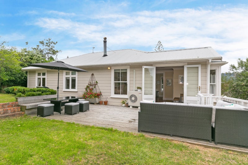 32A Dimock Street, Titahi Bay, Porirua - Carousel 2