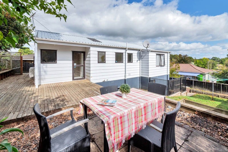 2/48 Bellfield Road, Ōpaheke, Papakura - Carousel 1