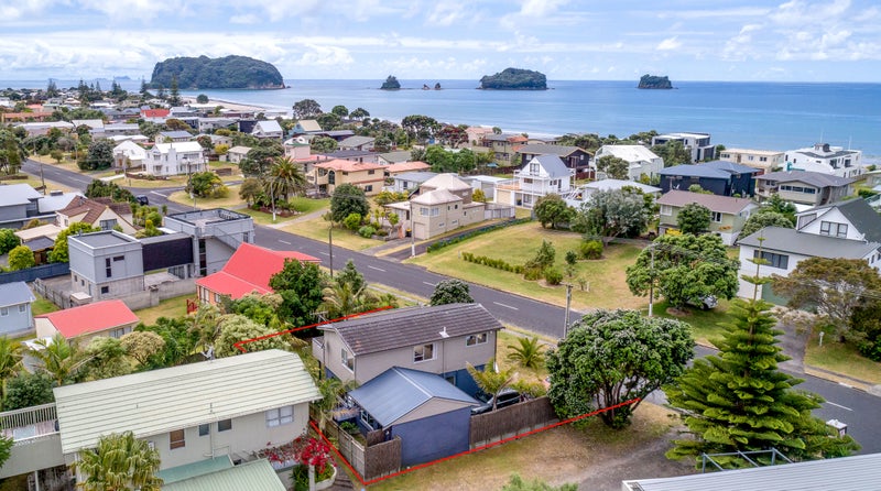 201A Marie Crescent, Whangamatā - Carousel 1