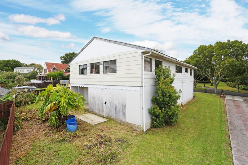 26 Derrimore Heights, Clover Park, Auckland - Carousel 2