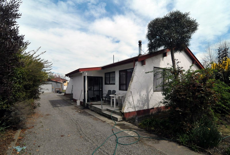 90 Dunford Street, Rakaia - Carousel 1