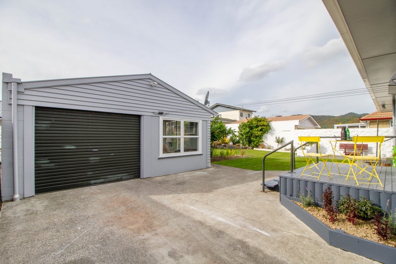 20 Rosebank Avenue, Avalon, Lower Hutt - Carousel 20