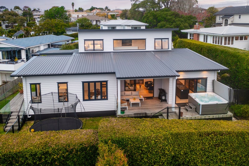 7A Crichton Terrace, Hauraki, Auckland - Carousel 1
