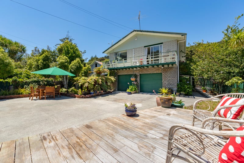 70 Hair Street, Wainuiomata, Lower Hutt - Carousel 2