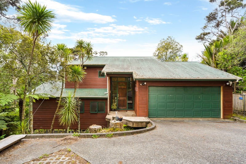 106 Laingholm Drive, Laingholm, Auckland - Carousel 1