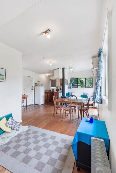 218 Bethells Road, Te Henga / Bethells Beach - Carousel 31