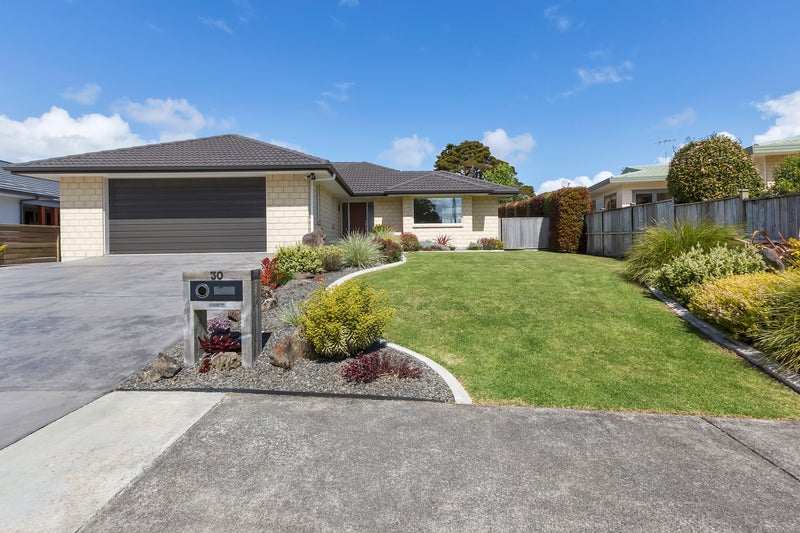 30 Brentwood Avenue, Kamo, Whangarei - Carousel 1