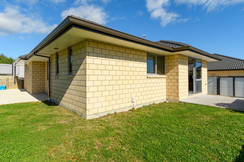 125 Sutherland Road, Brookfield, Tauranga - Carousel 2