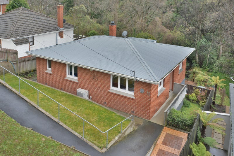 63 Glen Road, Mornington, Dunedin - Carousel 2