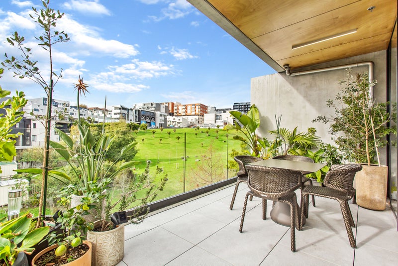301/22 Fleet ST, Eden Terrace, Auckland - Carousel 1