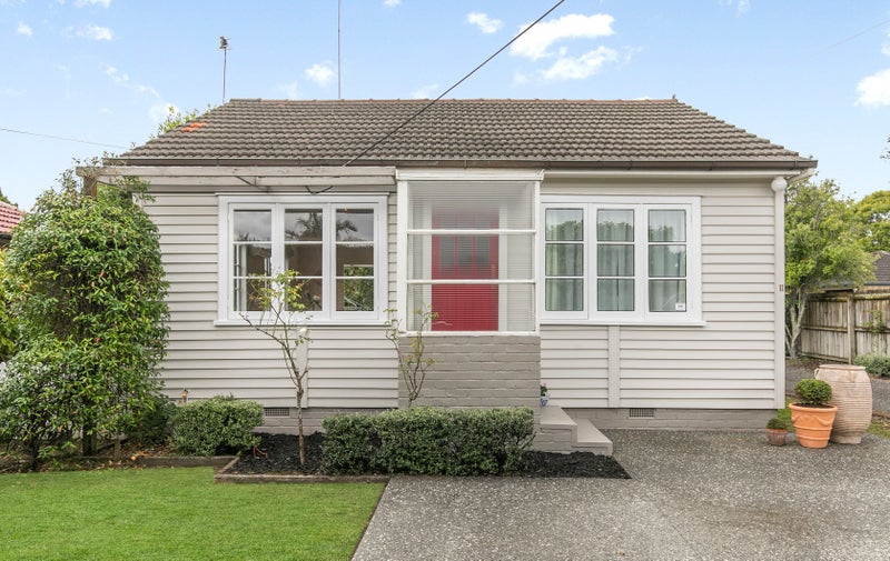 11 Alford Street, Waterview, Auckland - Carousel 19