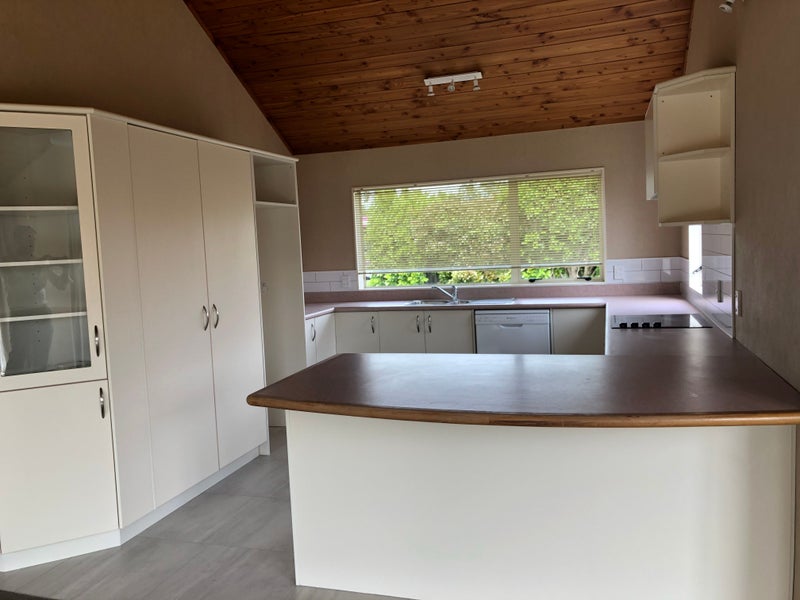 1110 River Road, Flagstaff, Hamilton - Carousel 2