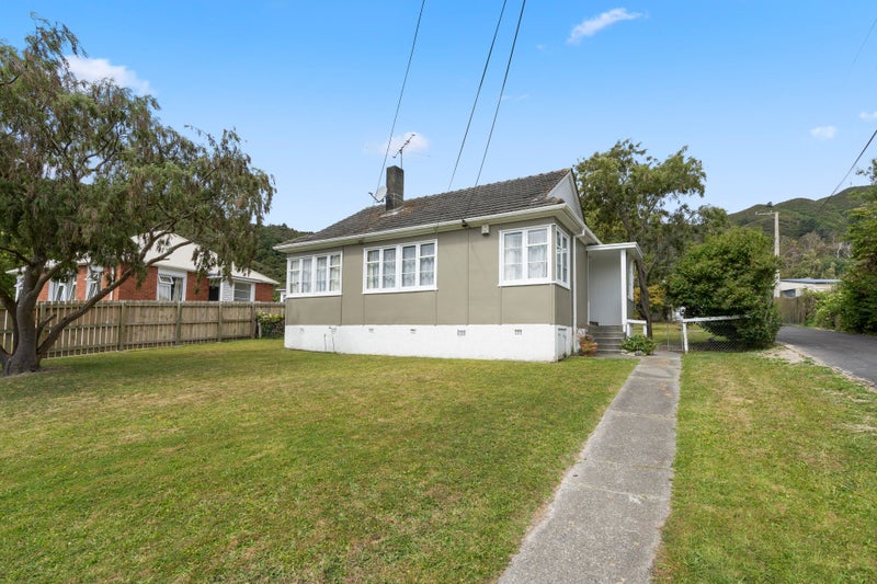 32 Grierson Street, Naenae, Lower Hutt - Carousel 17