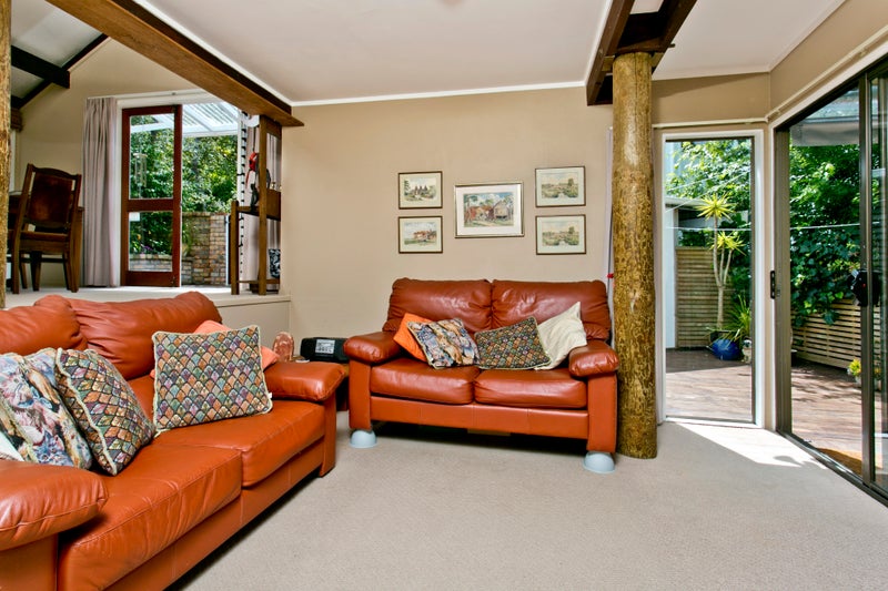 3B HUME DR, Birkenhead, Auckland - Carousel 1